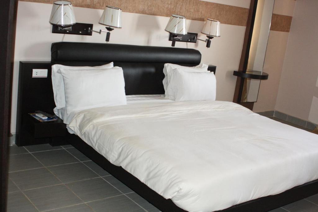 Hotel Magic Land Dakar Zewnętrze zdjęcie