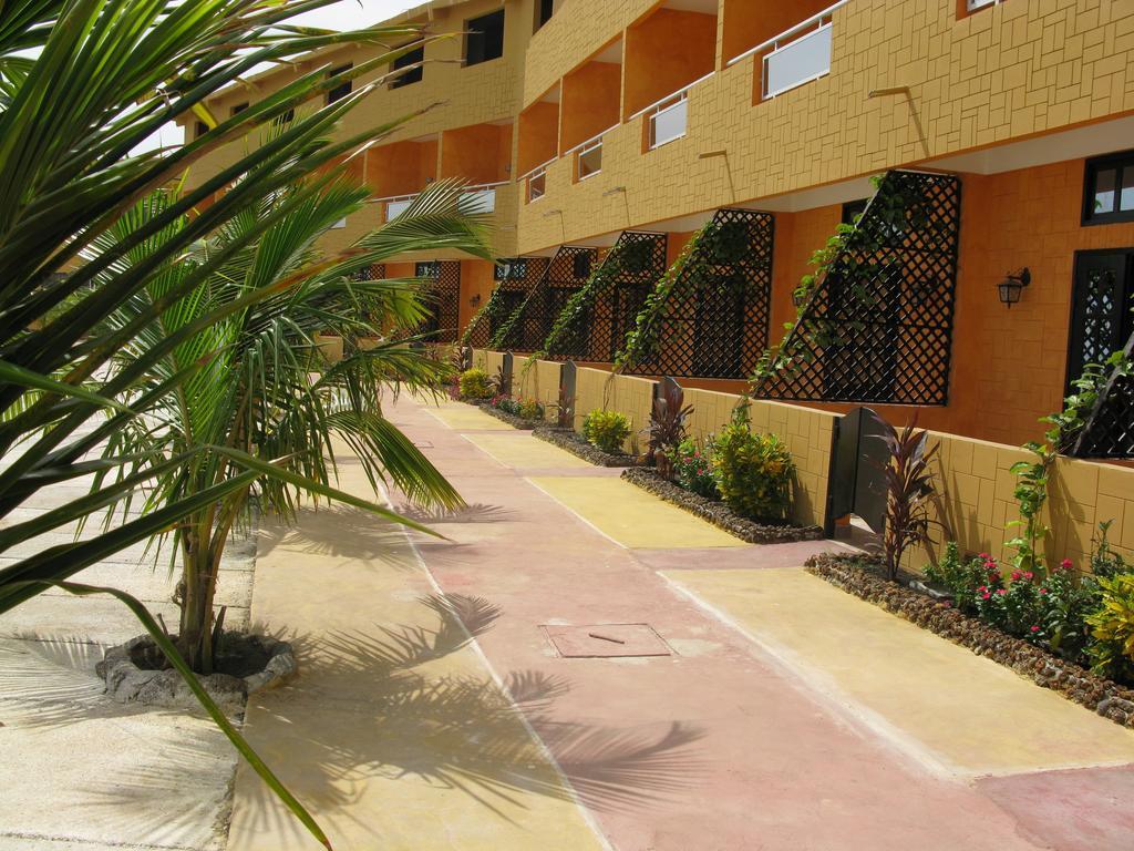 Hotel Magic Land Dakar Zewnętrze zdjęcie